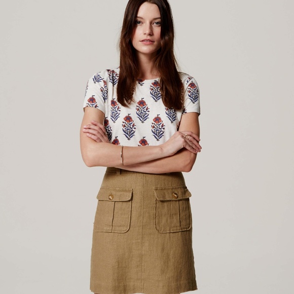 LOFT Tops - {LOFT} Women's Gray Floral Vintage Soft Tee Sz S